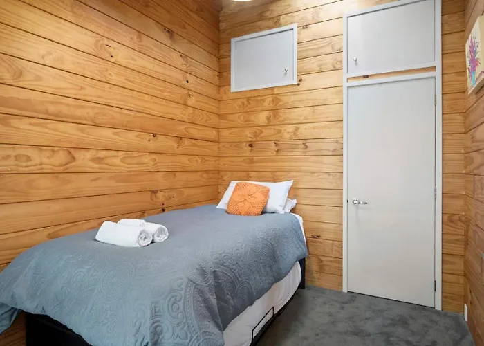 Cedar View - Close To Skyline & Zorb With Pool Rotorua