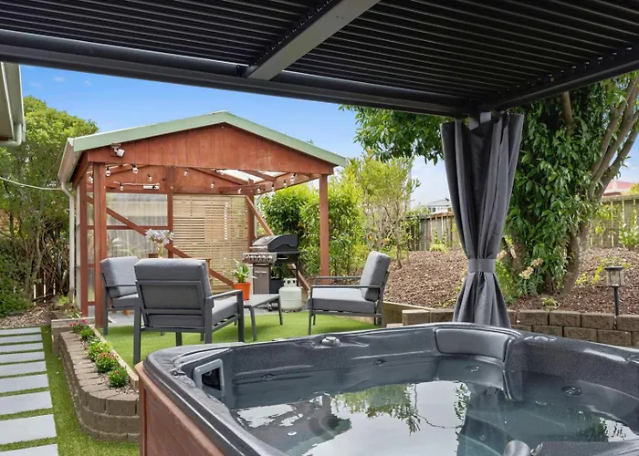 Cedar View - Close To Skyline & Zorb With Pool